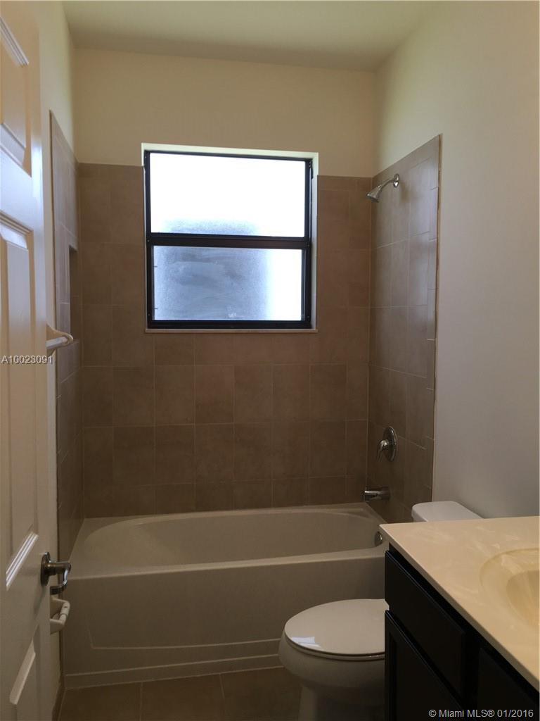 CENTURY GARDENS AT TAMIAM - Residential Lease