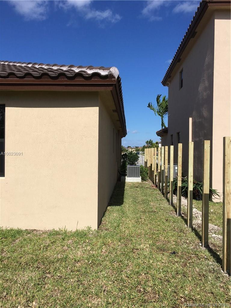 CENTURY GARDENS AT TAMIAM - Residential Lease