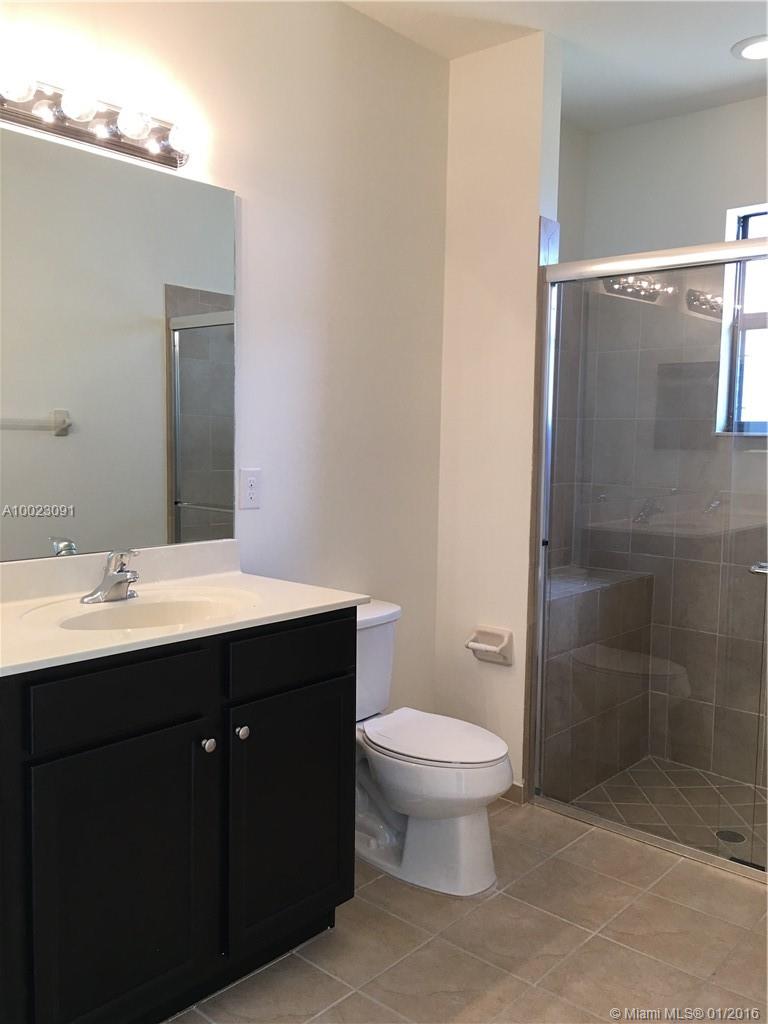 CENTURY GARDENS AT TAMIAM - Residential Lease