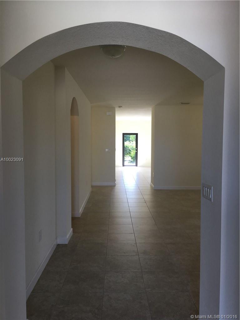 CENTURY GARDENS AT TAMIAM - Residential Lease