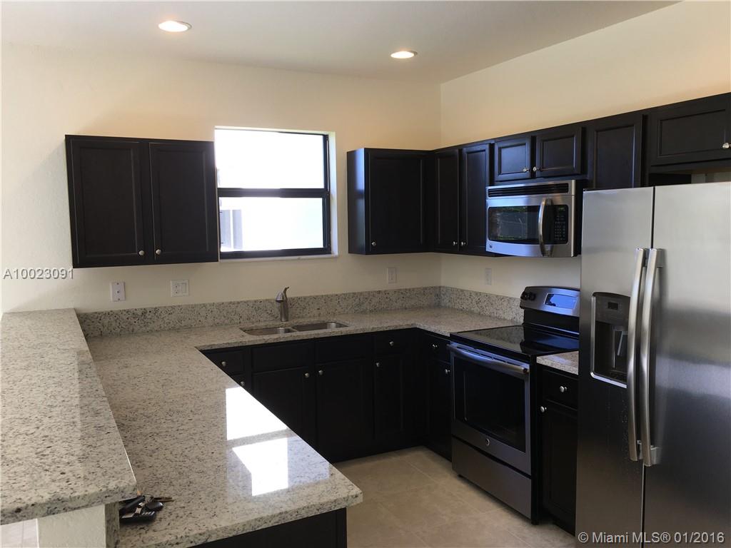 CENTURY GARDENS AT TAMIAM - Residential Lease