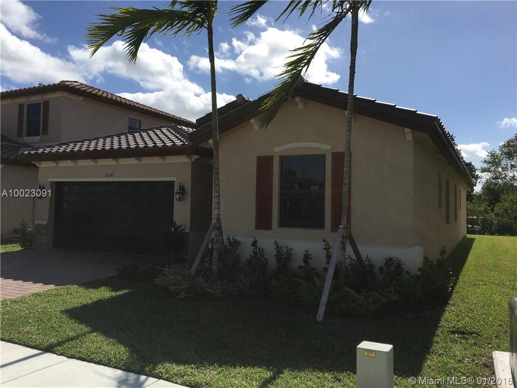 CENTURY GARDENS AT TAMIAM - Residential Lease