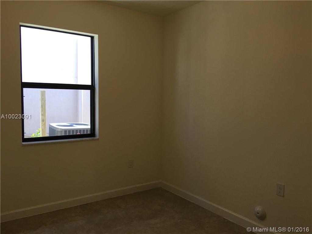 CENTURY GARDENS AT TAMIAM - Residential Lease