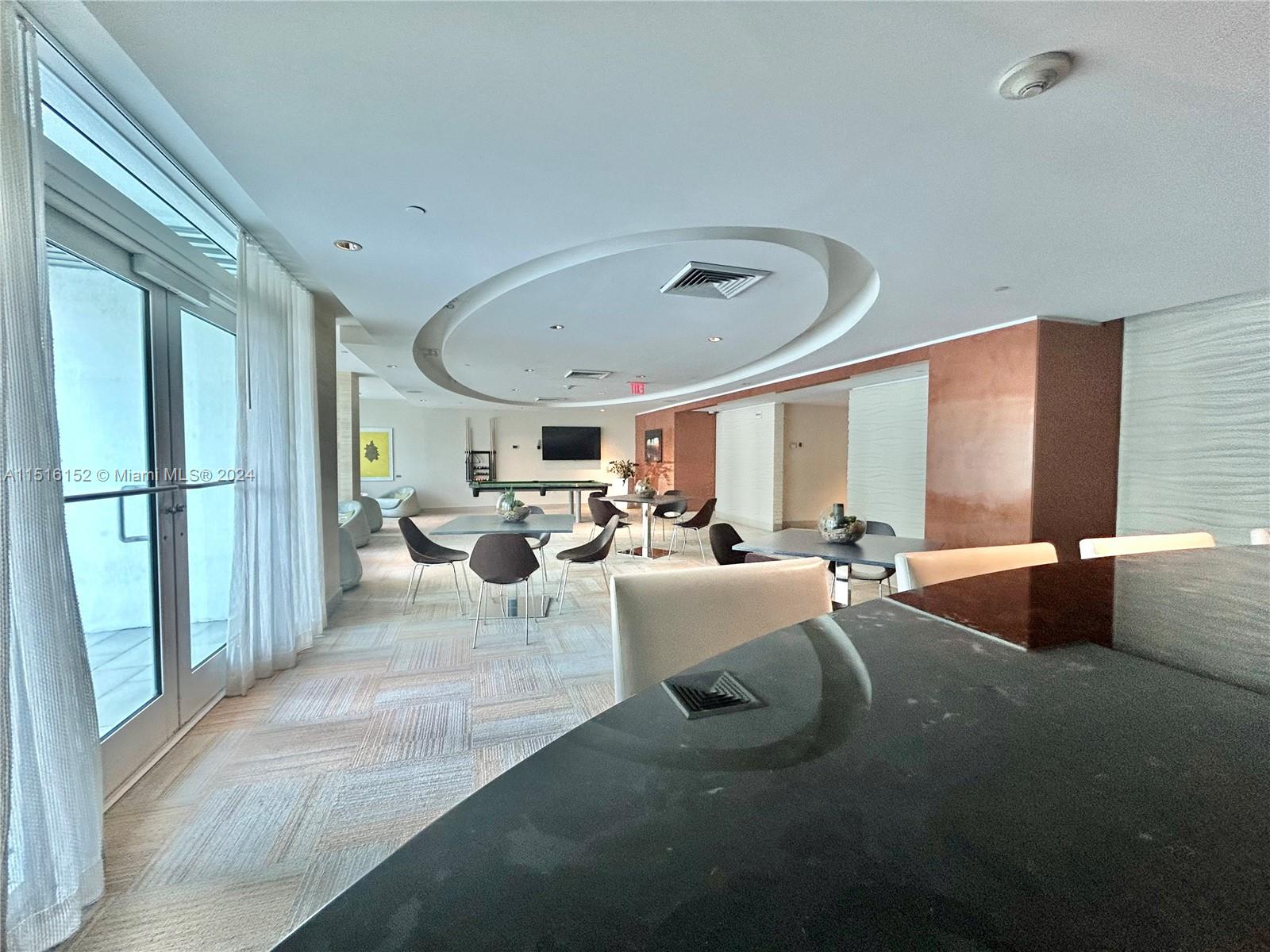 THE PLAZA - Residential Lease