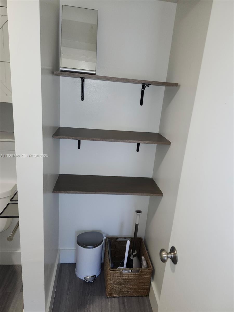 LE CLUB AT OLD CUTLER CON - Residential