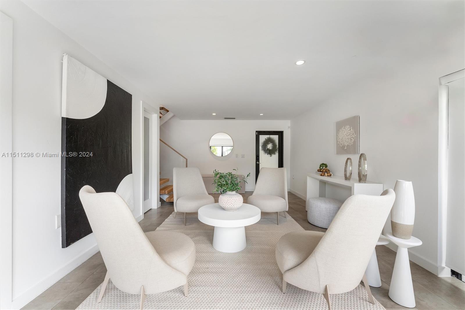 BELLAVISTA CONDO - Residential