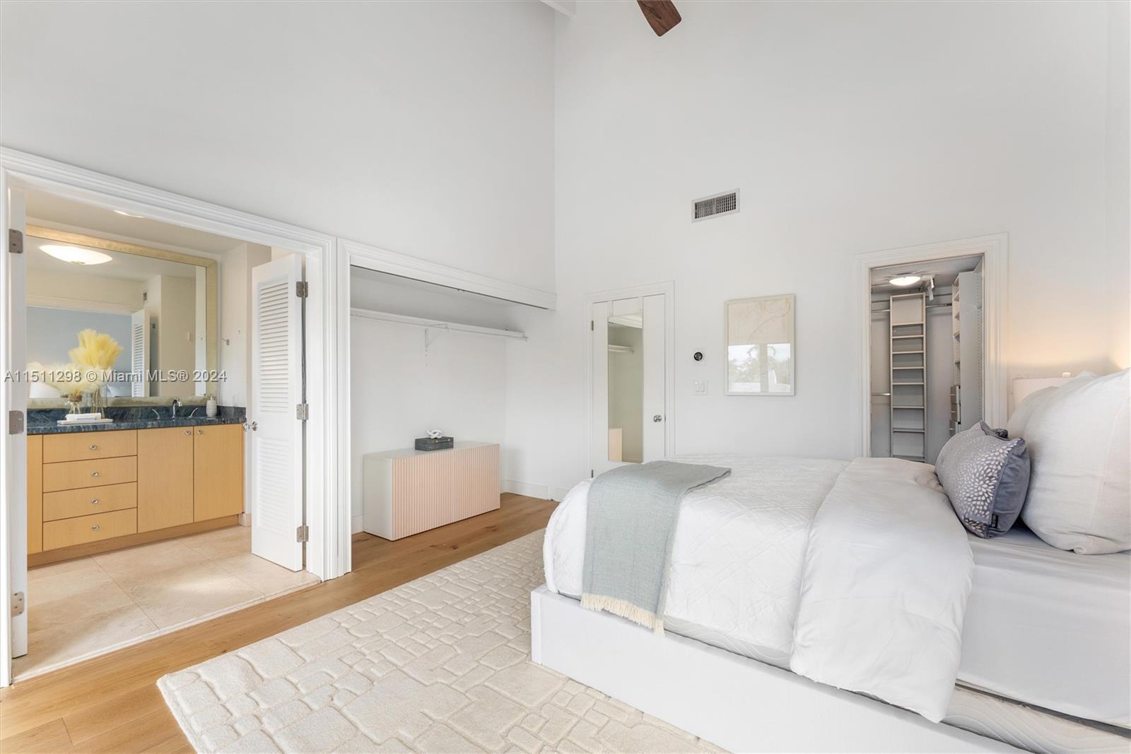 BELLAVISTA CONDO - Residential