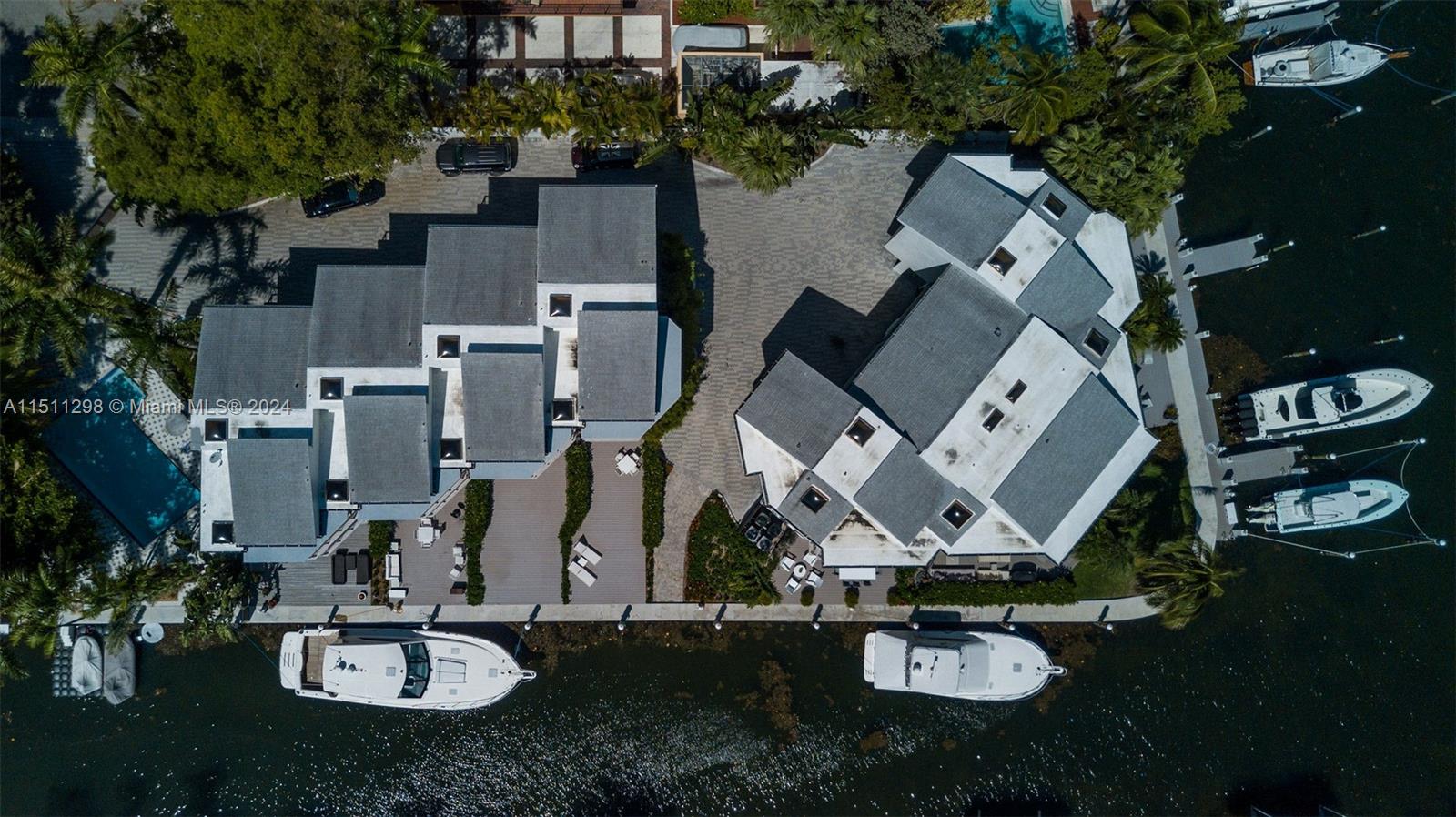 BELLAVISTA CONDO - Residential