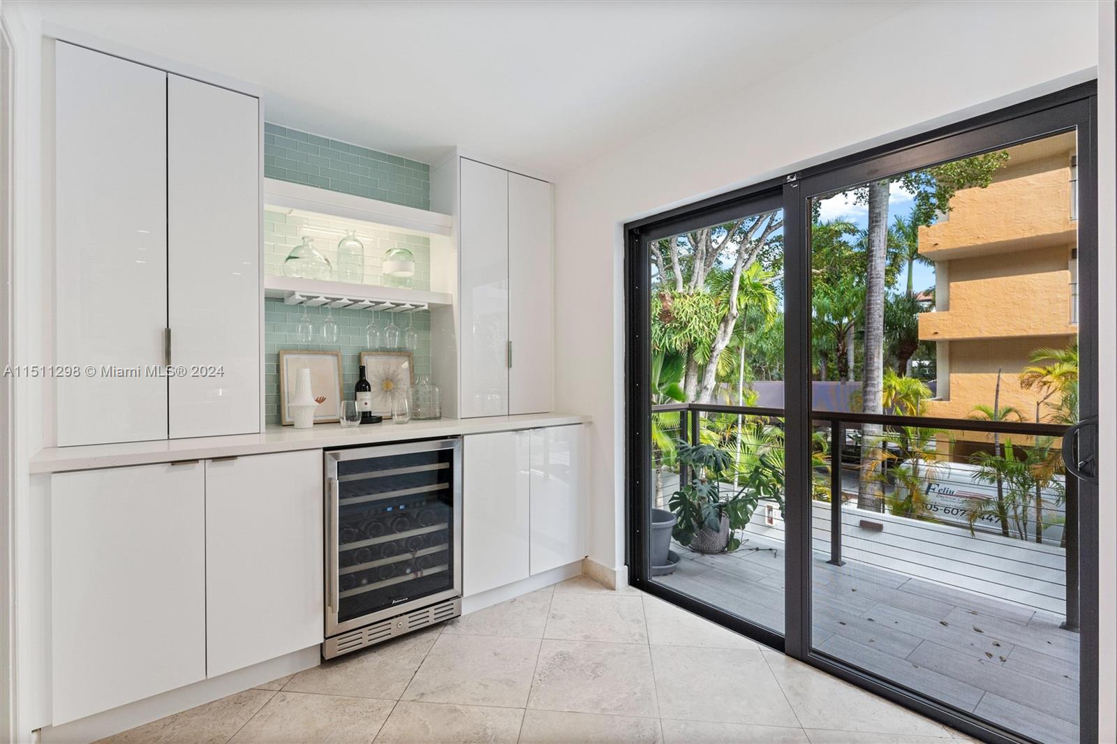 BELLAVISTA CONDO - Residential