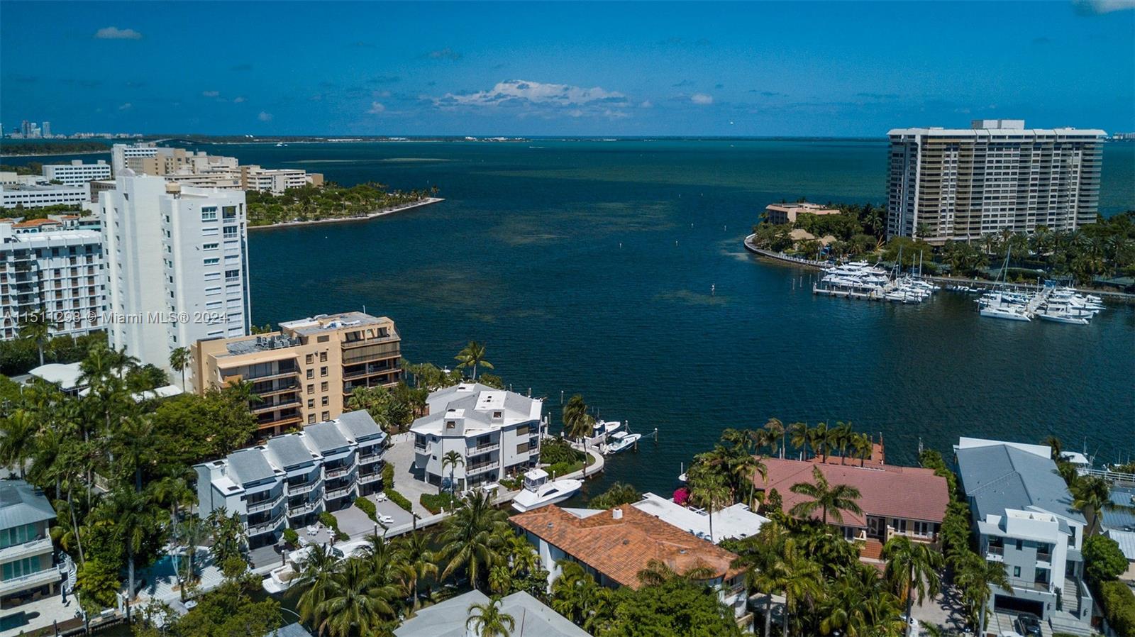 BELLAVISTA CONDO - Residential