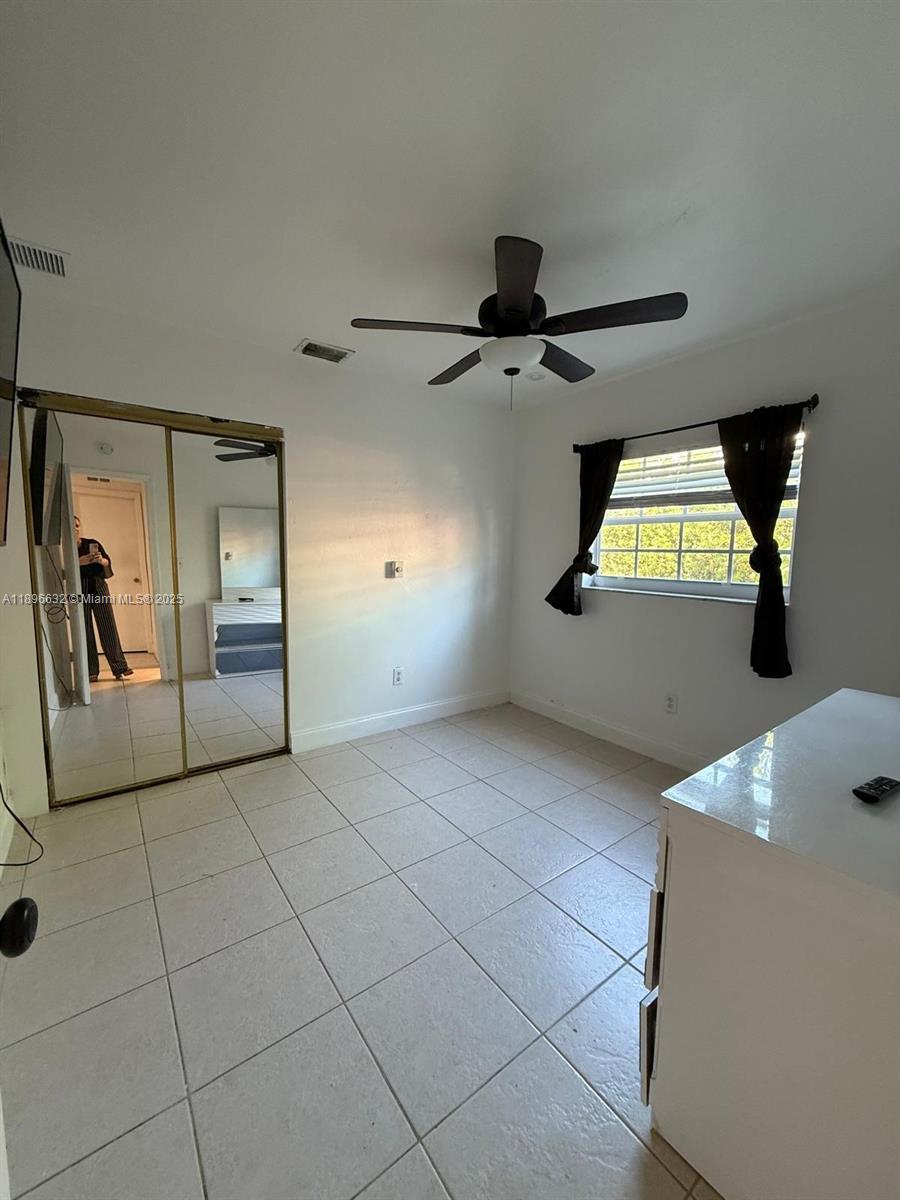 BROADVIEW COUNTRY CLUB - Residential