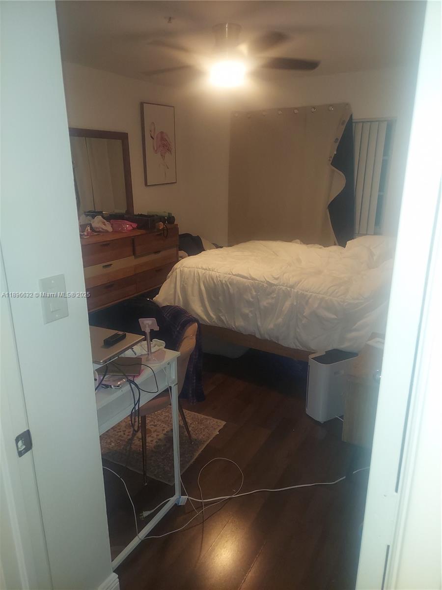 BROADVIEW COUNTRY CLUB - Residential