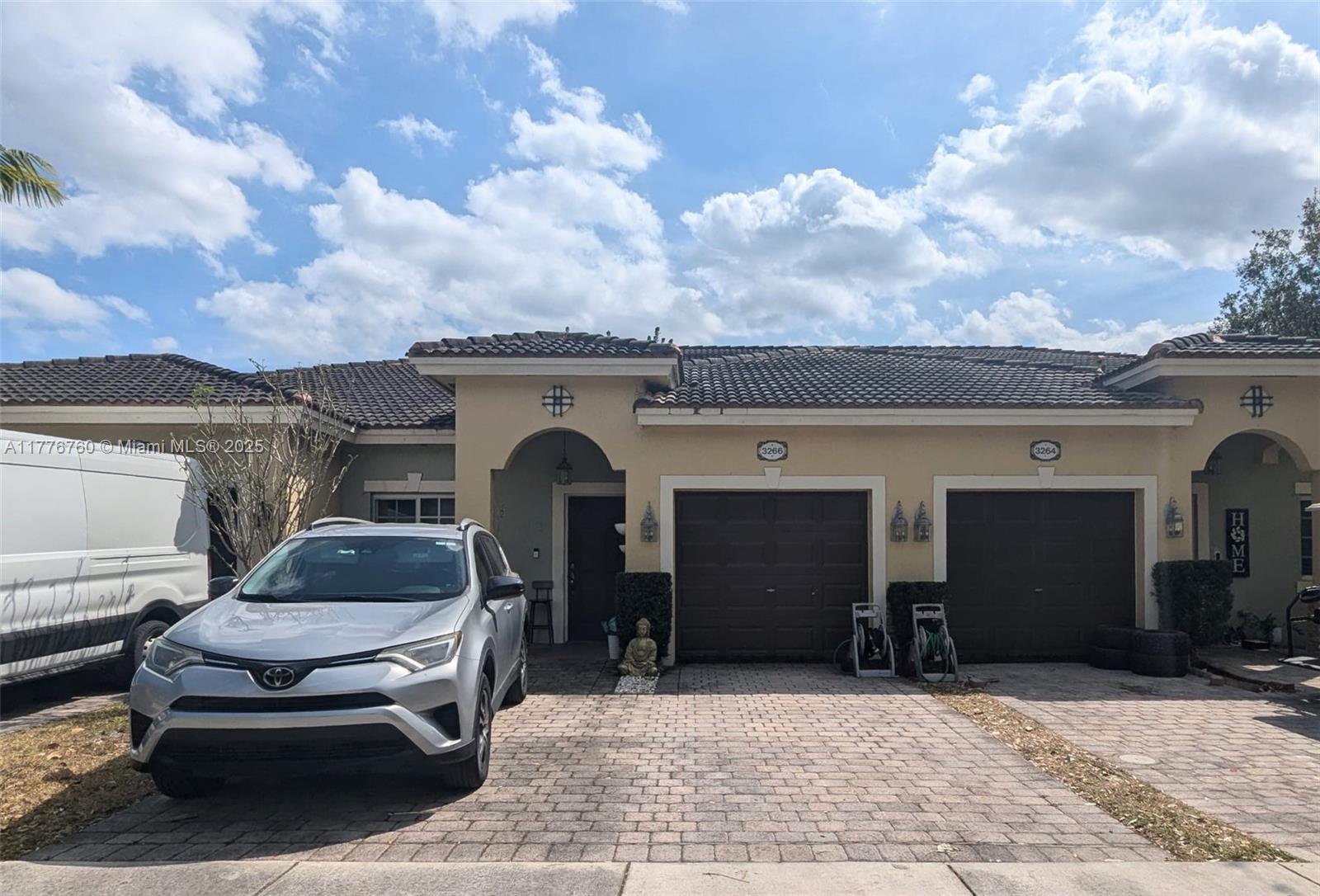 Rental Property at 3266 Ne 11th Dr 3266, Homestead, Miami-Dade County, Florida - Bedrooms: 3 
Bathrooms: 2  - $2,400 MO.