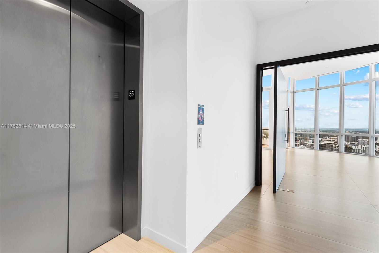 PARAMOUNT MIAMI WORLDCENT - Residential