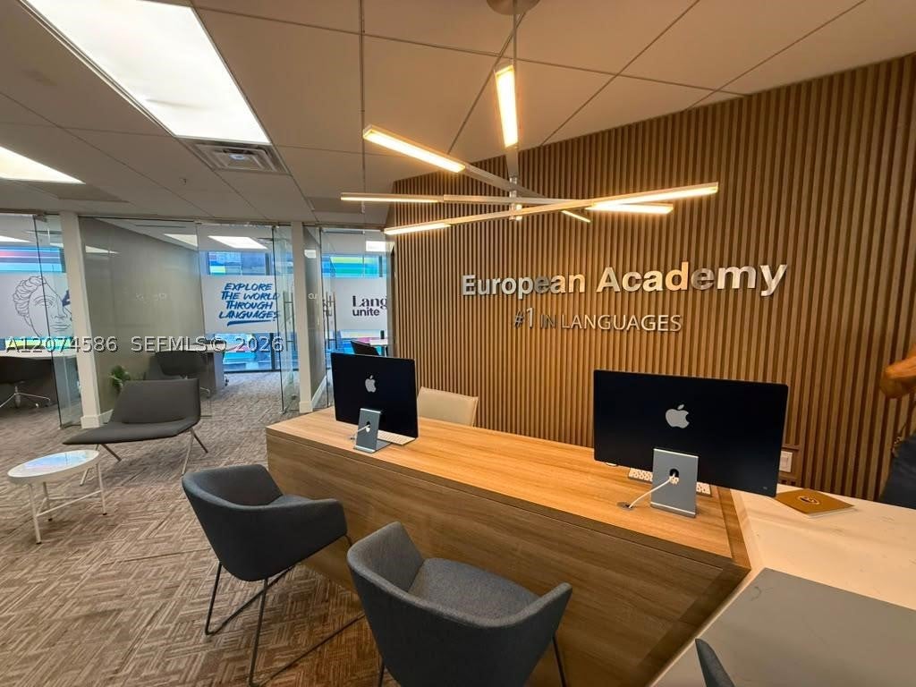 25 SW 9th St CU-5 suite 201