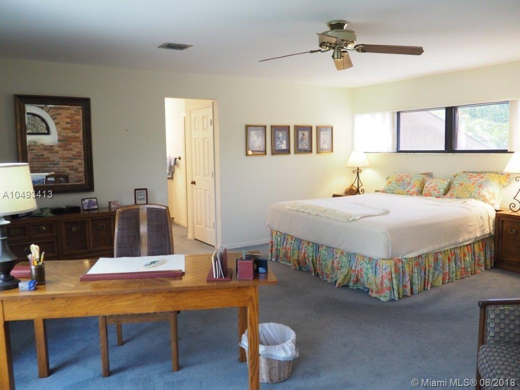 BLOWING ROCKS - Residential