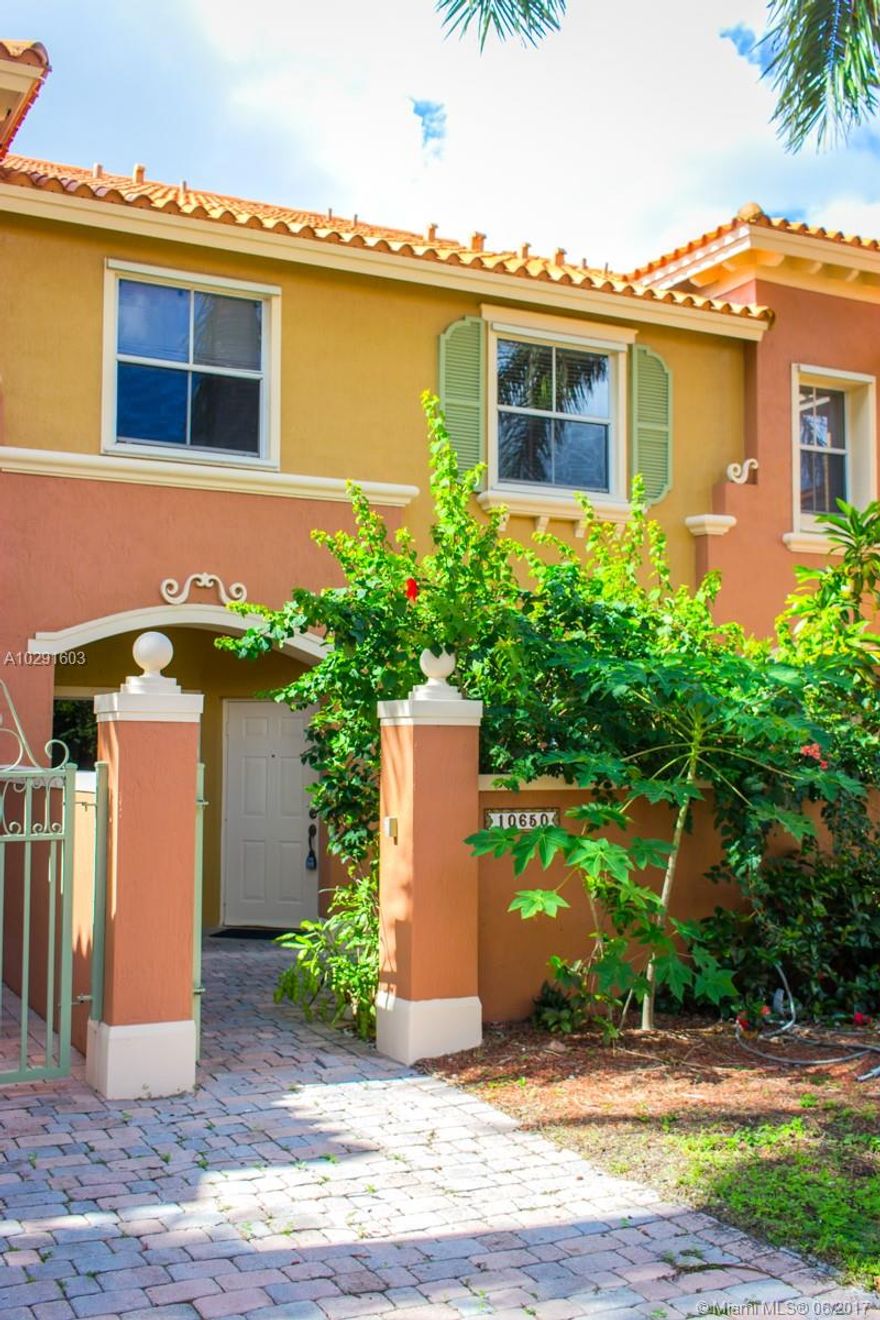 Don't miss out on this Move In Ready townhouse w/ 2 Double Master Bedrooms and 2.5 bathrooms with Hurricane Shutters and large front courtyard. Washer & Dryer included! Plenty closets/storage space! Dining Room Chandelier stays with property. Located in a well kept gated community. Centrally located in popular city of Pembroke Pines minutes away from Pembroke Lakes Mall, Pembroke Gardens Outdoor Mall, I-75, tons of Restaurants and Parks. This will not last! Seller is motivated! Email all offers or request information to scniceagent@gmail.com ***No appointments at the moment as property is being renovated! Until after Labor Day!*** For HOA questions, please contact HOA @ 954-392-6000. (HOA requires minimum of 600 credit score for approval. HOA FEE COVERS INSURANCE AND CABLE)