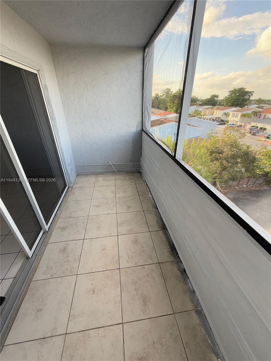 REGENCY COVE CONDO - Residential