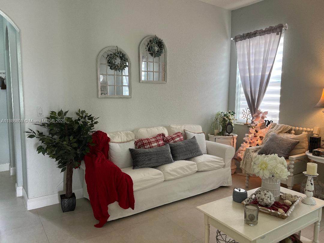 CENTURY PRESTIGE - Residential