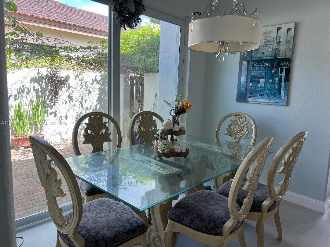 CENTURY PRESTIGE - Residential