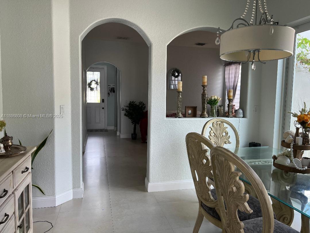 CENTURY PRESTIGE - Residential