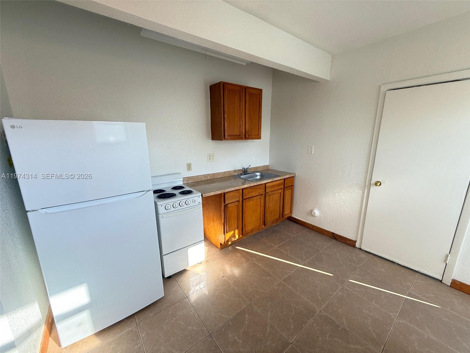 FULFORD BY SEA SEC E - Residential Lease