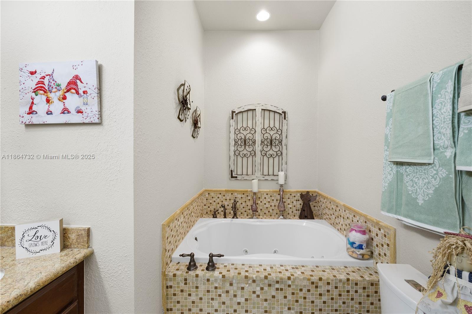 HARBOURWOOD SKETCH OF SUR - Residential