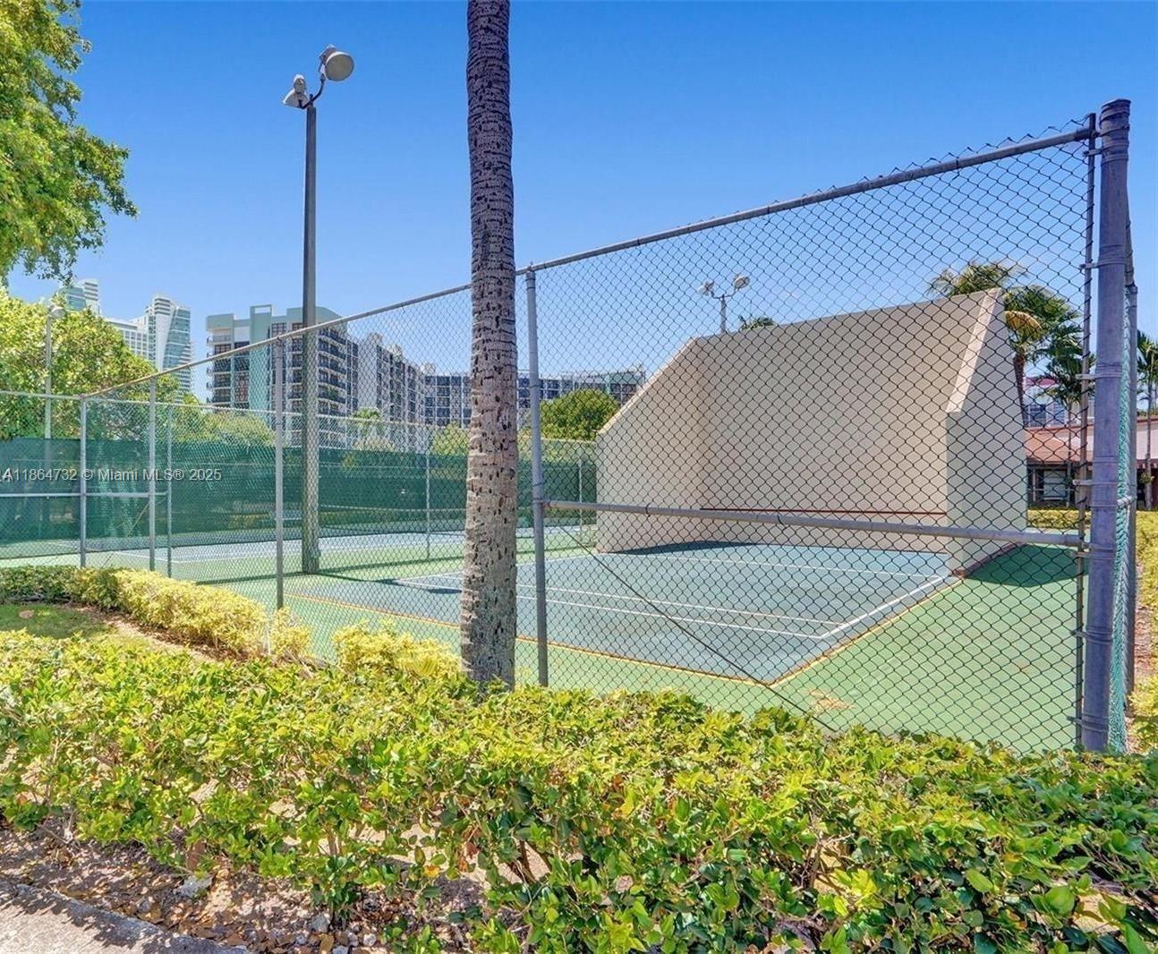 HARBOURWOOD SKETCH OF SUR - Residential