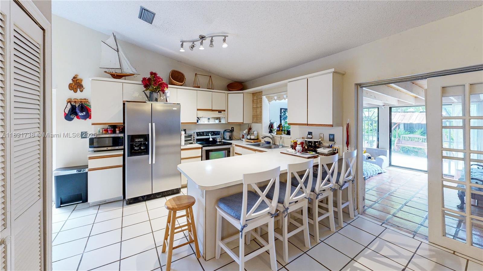 MUNNE SUB - Residential