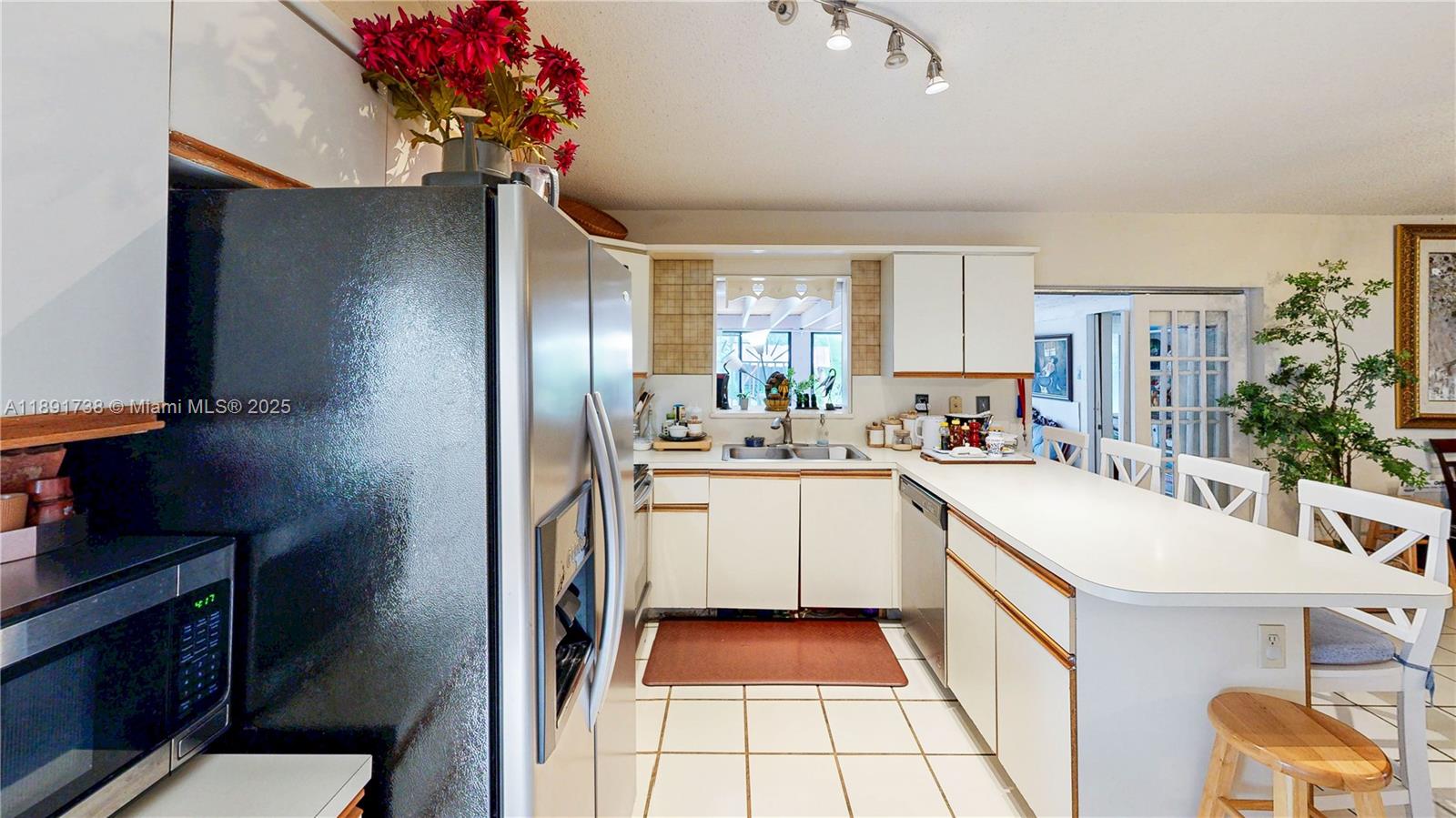 MUNNE SUB - Residential