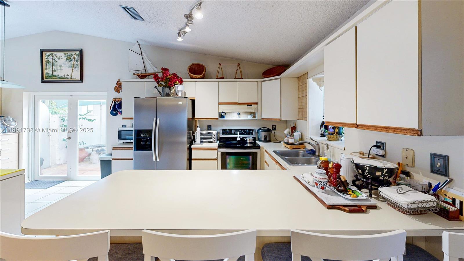 MUNNE SUB - Residential