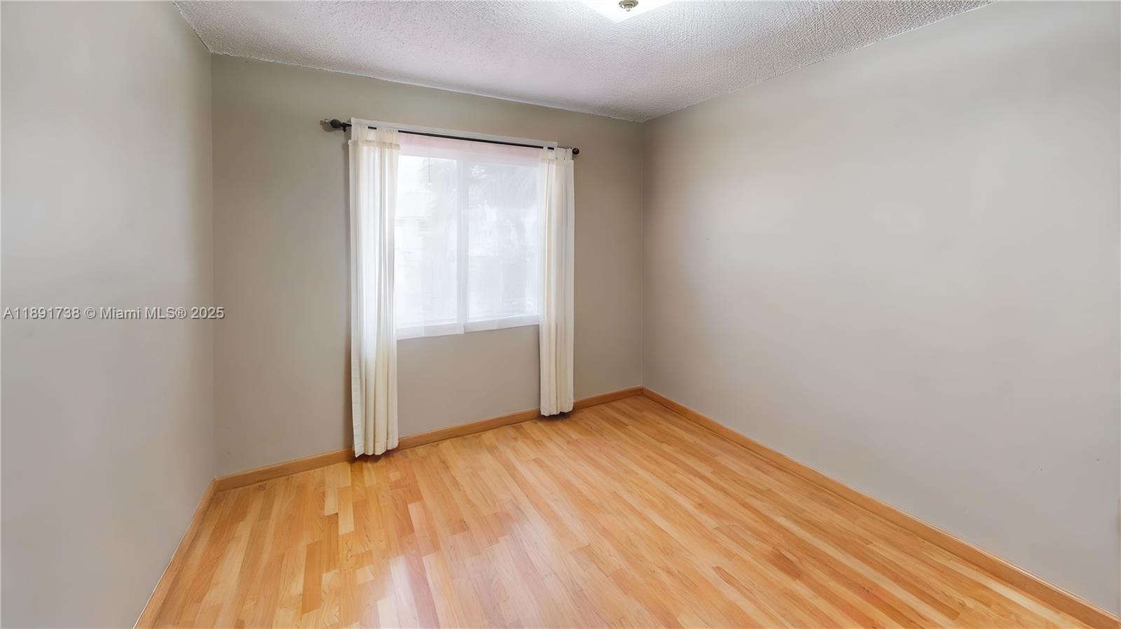 MUNNE SUB - Residential