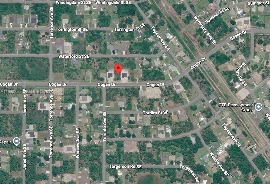 2065 SE Cogan Dr