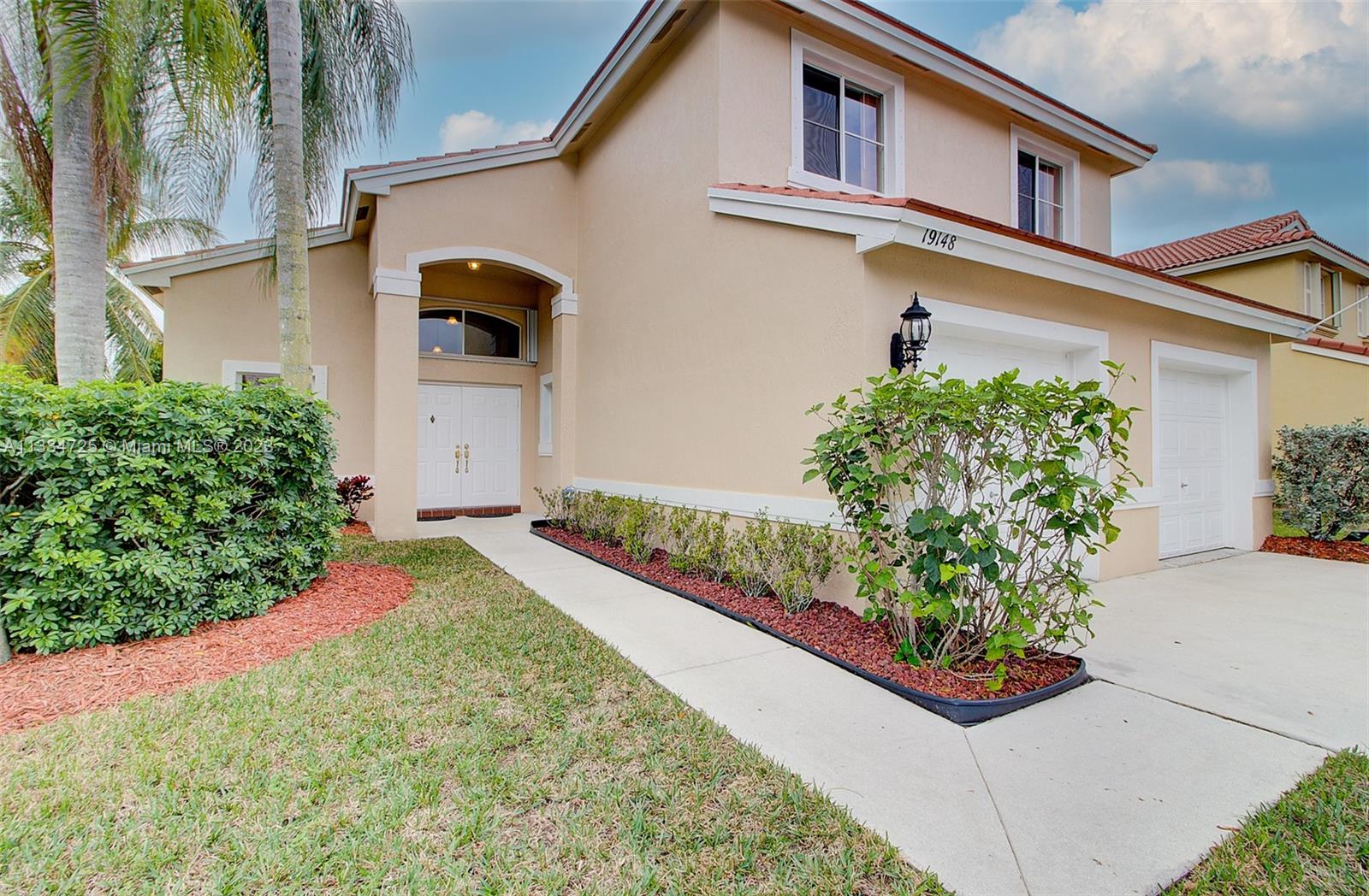 Photo 6 of 51 of 19148 NW 23rd St house