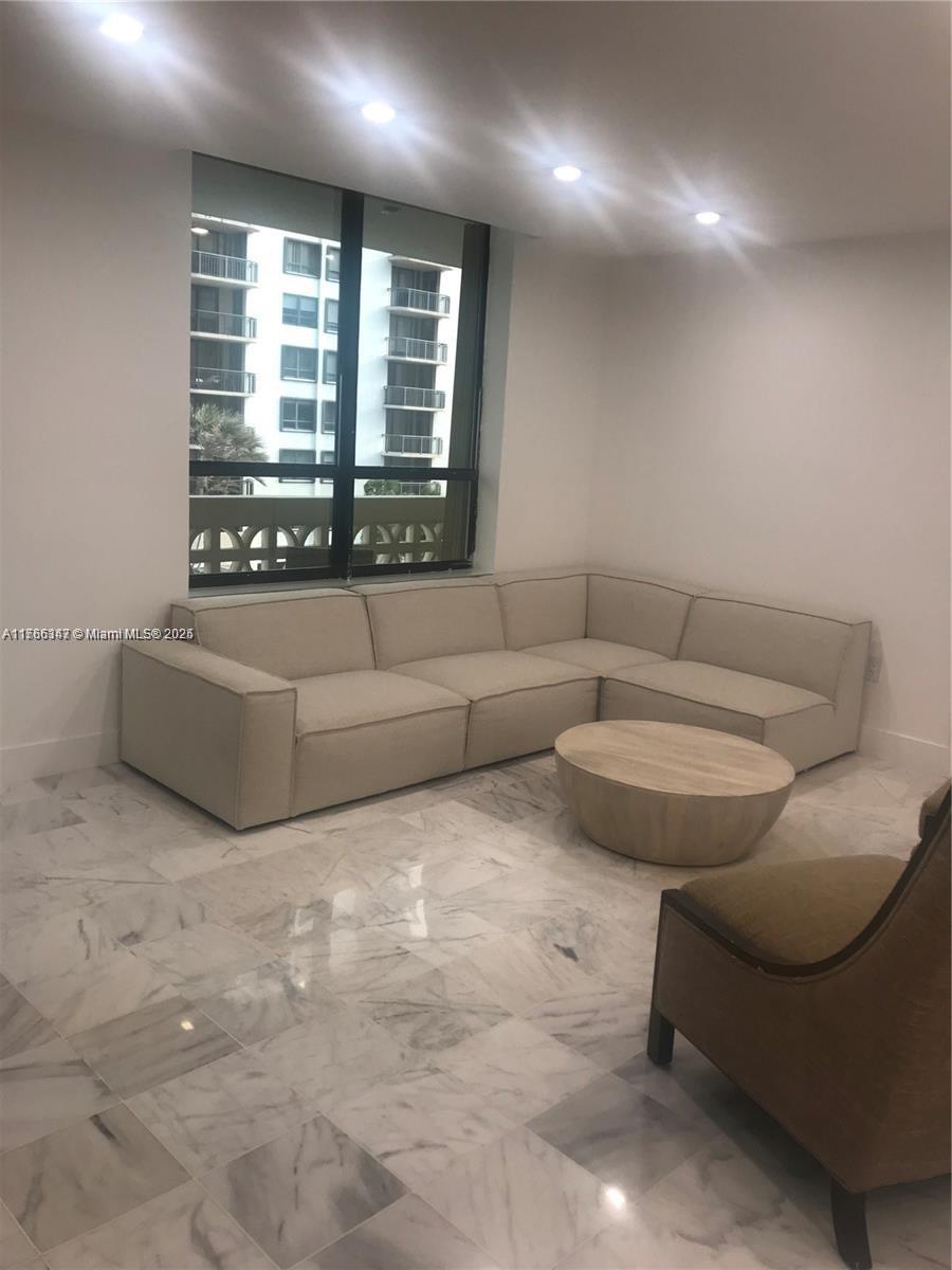 Rental Property at 10185 Collins Ave 516, Bal Harbour, Miami-Dade County, Florida - Bedrooms: 2 
Bathrooms: 2  - $4,900 MO.