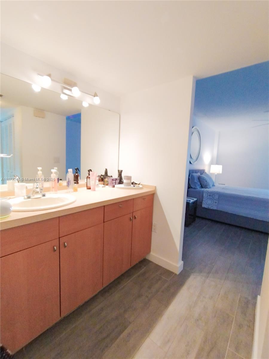 AVENTURA ELDORADO CONDO - Residential Lease