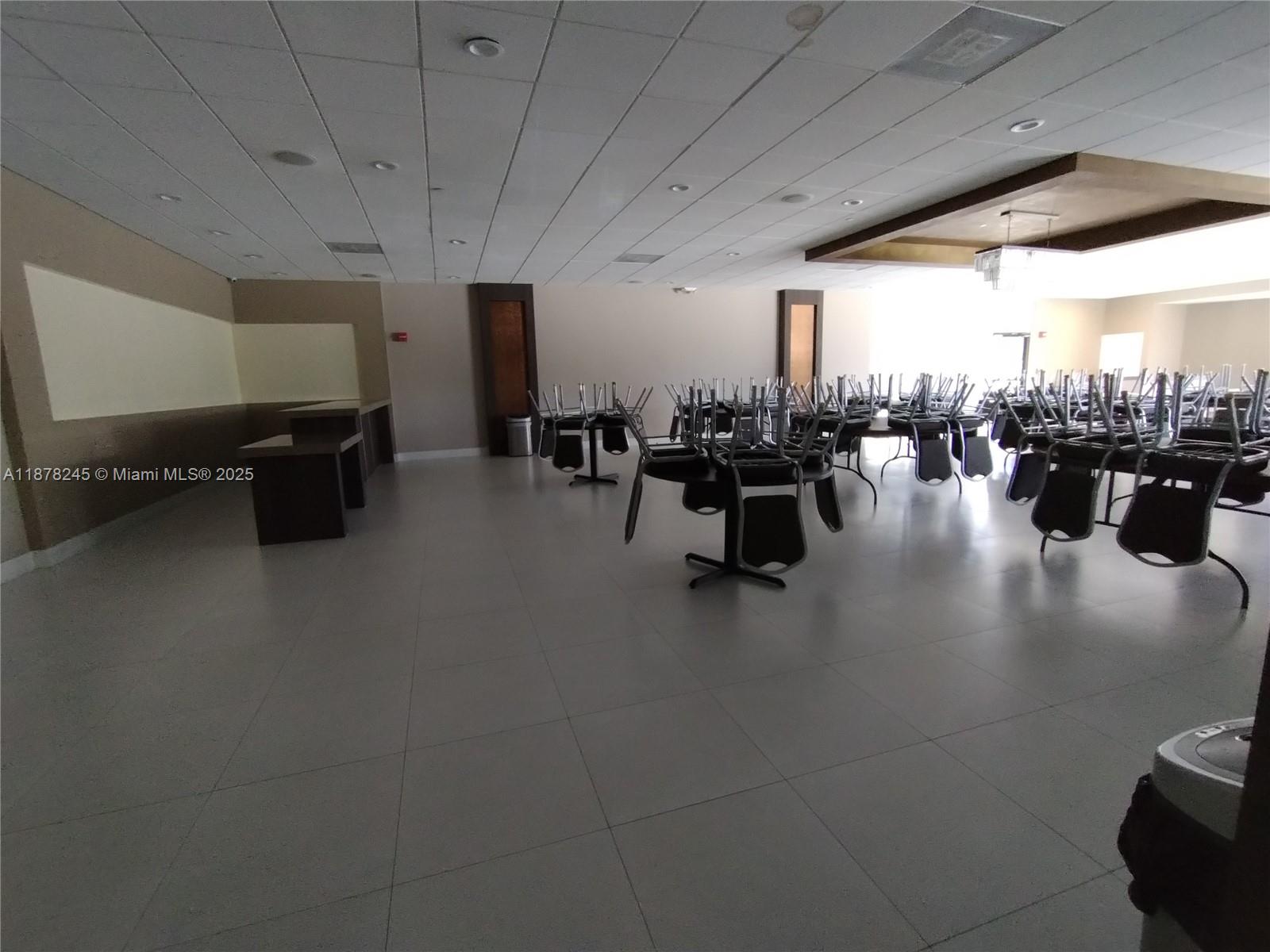 AVENTURA ELDORADO CONDO - Residential Lease