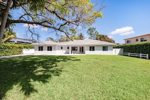 Tiny photo for 11555 Griffing Blvd, Biscayne Park, FL 33161 (MLS # A12005557)
