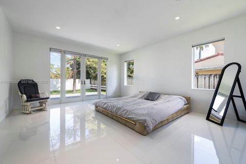 Tiny photo for 11555 Griffing Blvd, Biscayne Park, FL 33161 (MLS # A12005557)