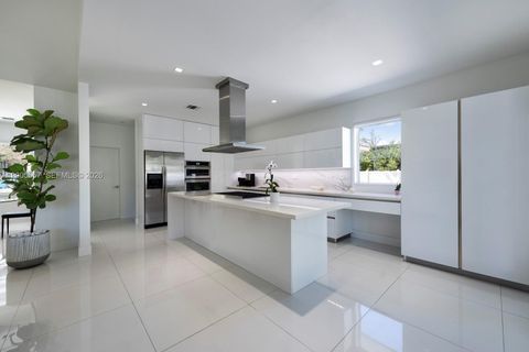 Tiny photo for 11555 Griffing Blvd, Biscayne Park, FL 33161 (MLS # A12005557)