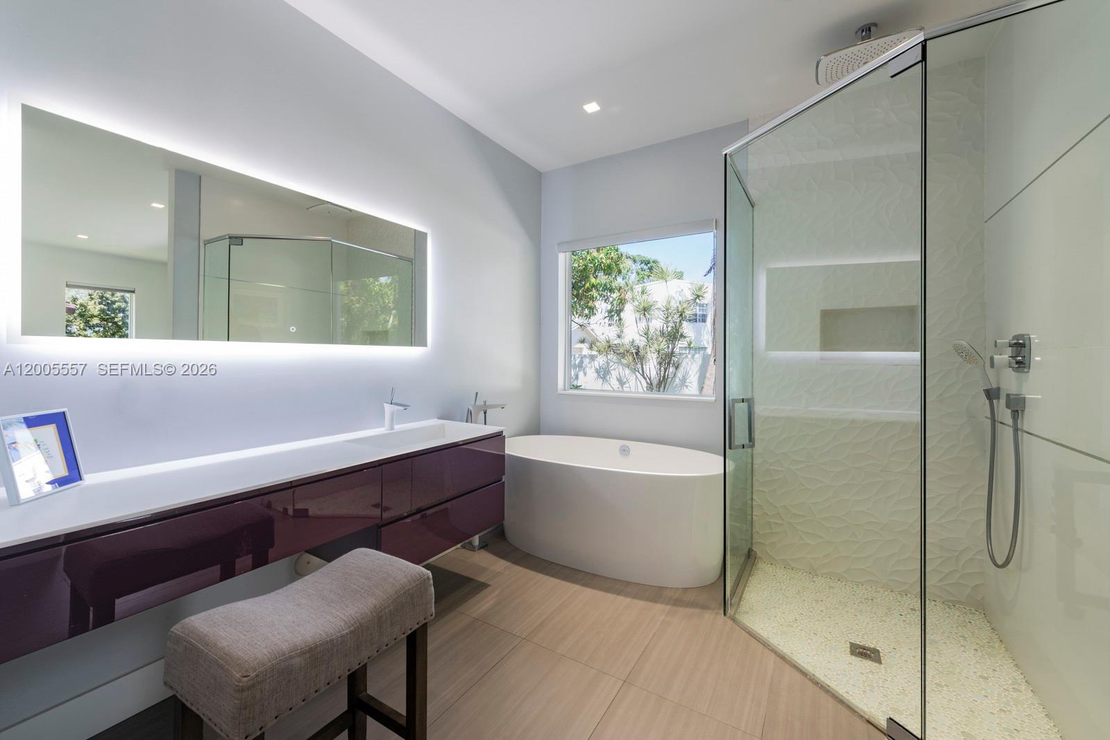 BISCAYNE PARK ESTATES - Residential