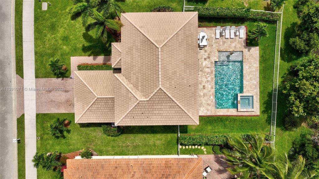 Photo of 1453 SE Legacy Cove Cir, Stuart, FL 34997 (MLS # A11391071)