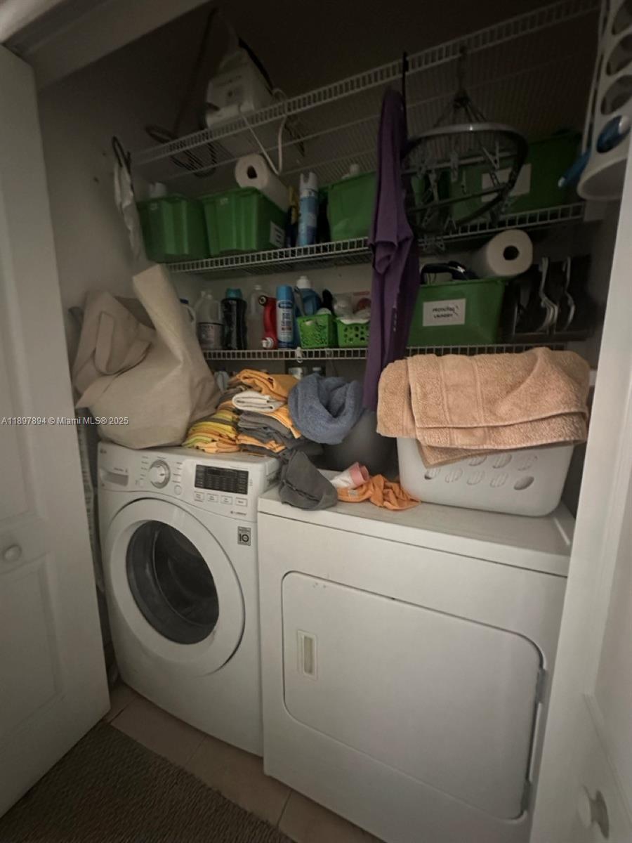 CENTURY PARK CONDO NO 2 - Residential Lease