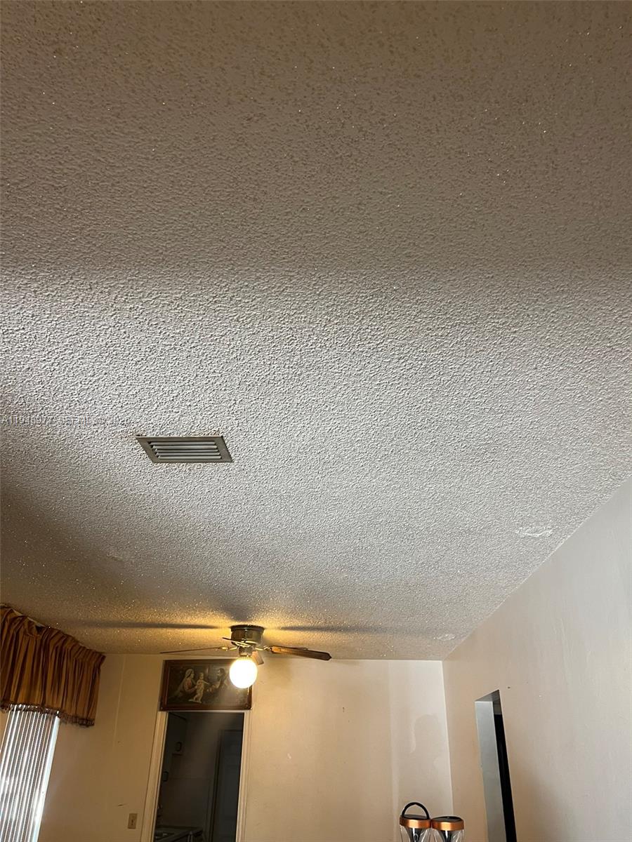 TAMIAMI HIGHLANDS - Residential