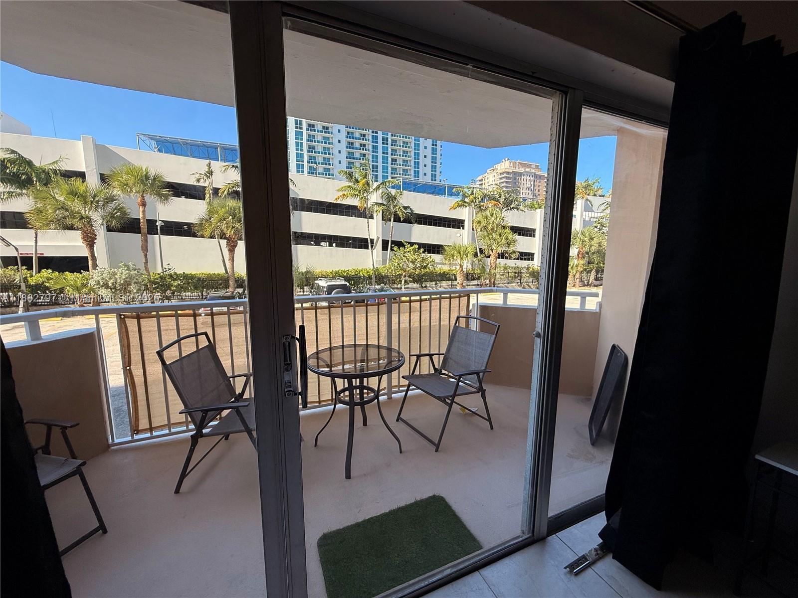 HEMISPHERES CONDO - Residential Lease