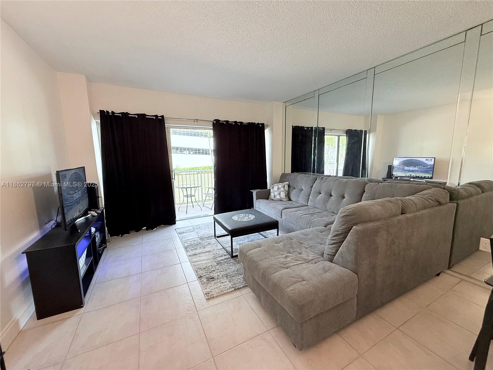 HEMISPHERES CONDO - Residential Lease