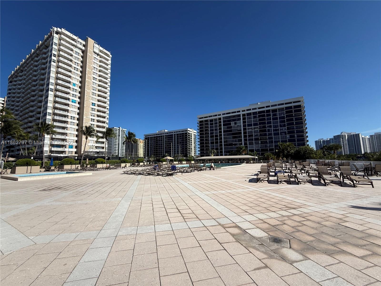 HEMISPHERES CONDO - Residential Lease