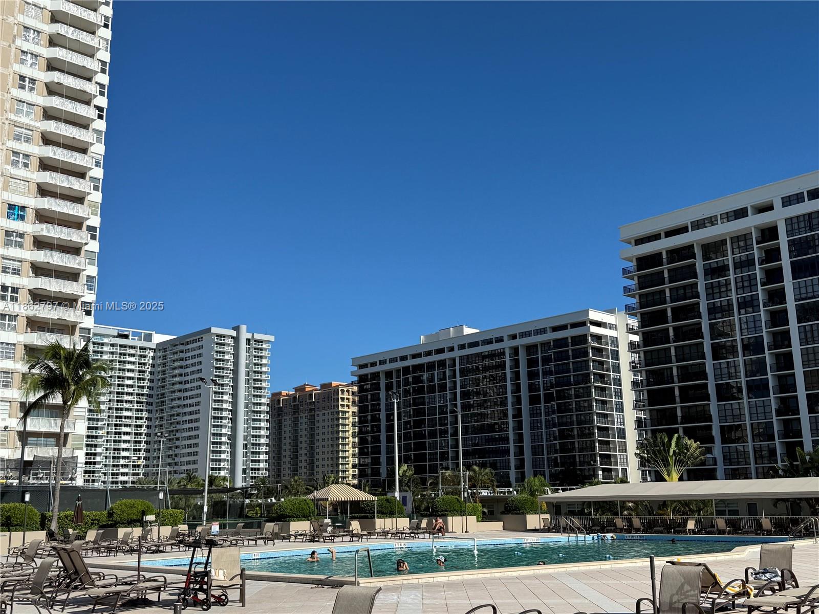 HEMISPHERES CONDO - Residential Lease