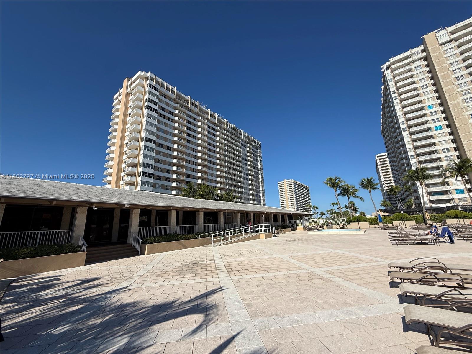 HEMISPHERES CONDO - Residential Lease