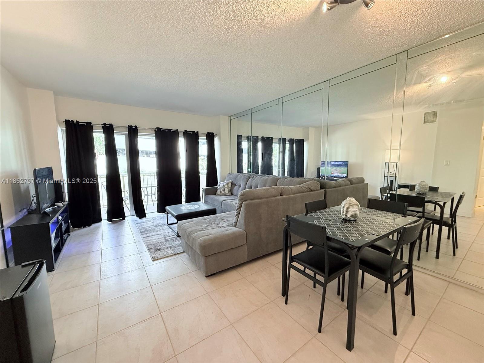 HEMISPHERES CONDO - Residential Lease